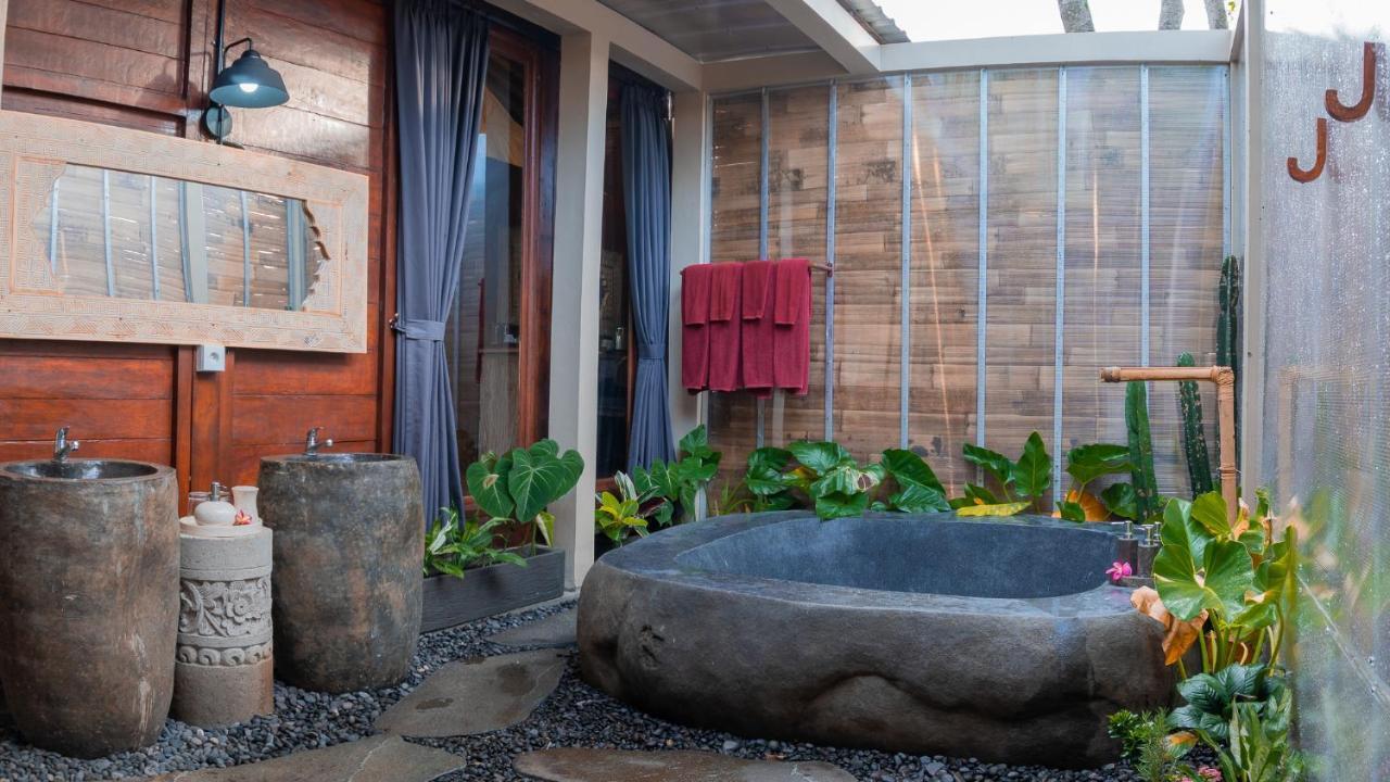 Homayoon Private Villa Ubud Экстерьер фото