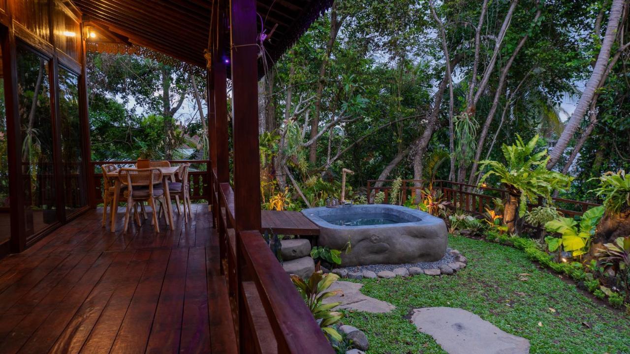Homayoon Private Villa Ubud Экстерьер фото